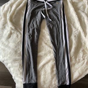 Pink Victoria’s Secret leggings